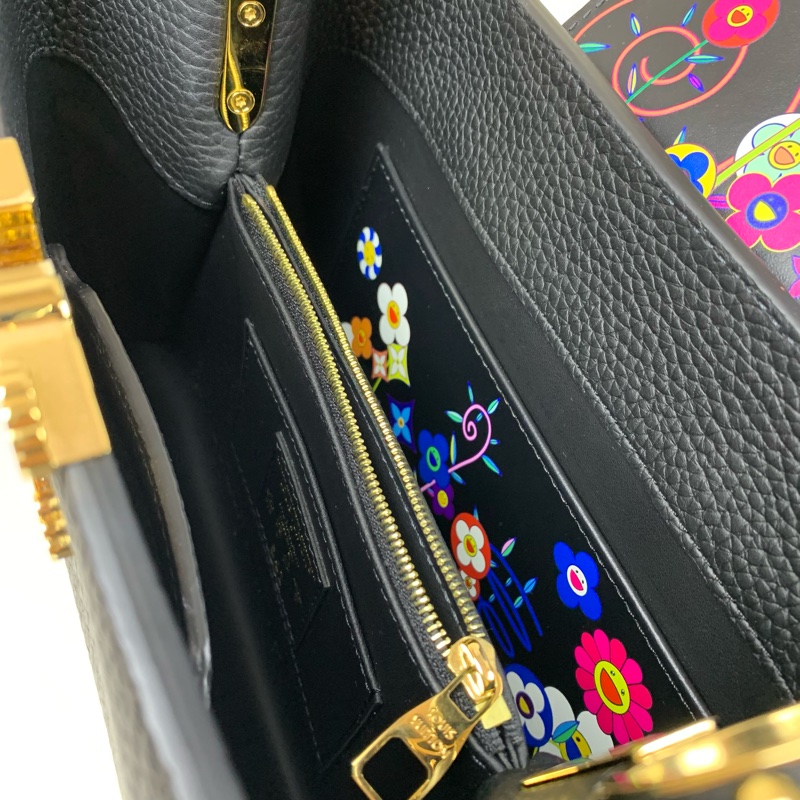 99新 路易威登/Louis Vuitton Capucines BB 黑色金扣 村上隆聯名收藏款 配件:盒子,塵袋,長肩帶,掛飾27x9x18cm-8