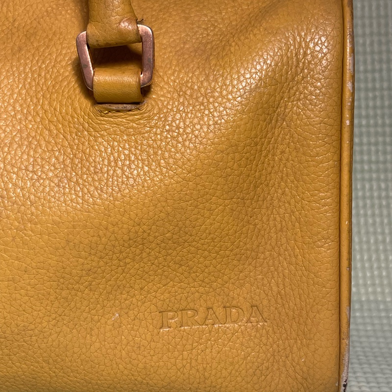 正品PRADA Saffiano Leather Bauletto 黃色包-1