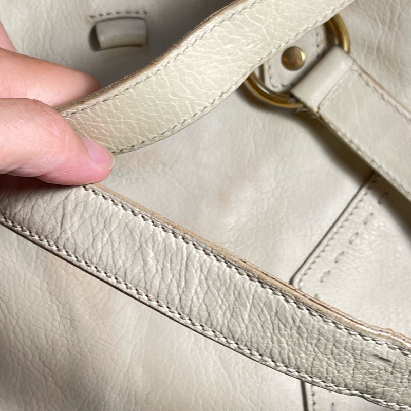 正品YSL Yves Saint Laurent 的經典Muse-8