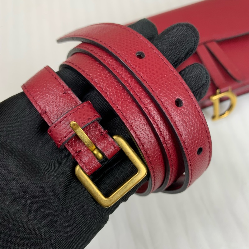 迪奥/Dior Saddle馬鞍 金扣酒紅色牛皮腰包胸包 多種背法的氣質小包 7x2.5x10.5cm-7