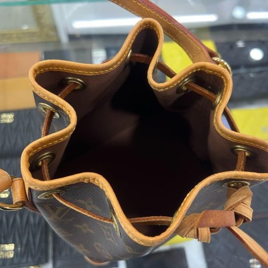 東區正精品㊣LV NOE MINI M42227 原花抽繩束口金釦手提水桶包迷你款 RZ6380-3