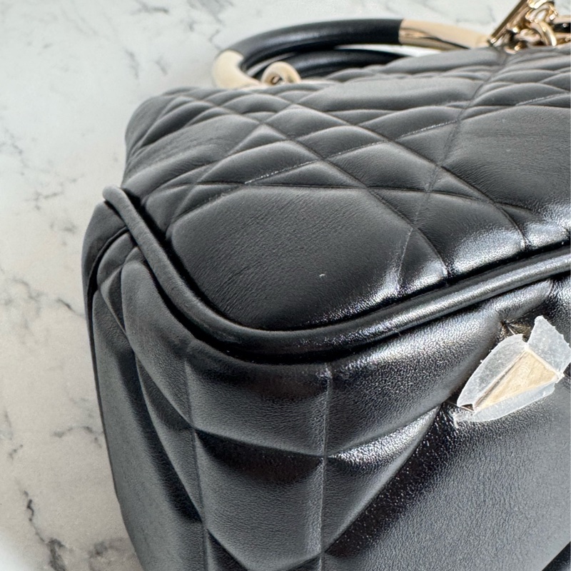 Dior黑色藤格紋淡金手提兩用包-6