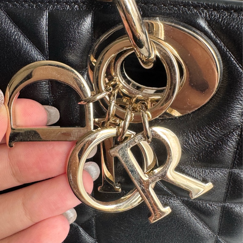 Dior黑色藤格紋淡金手提兩用包-20