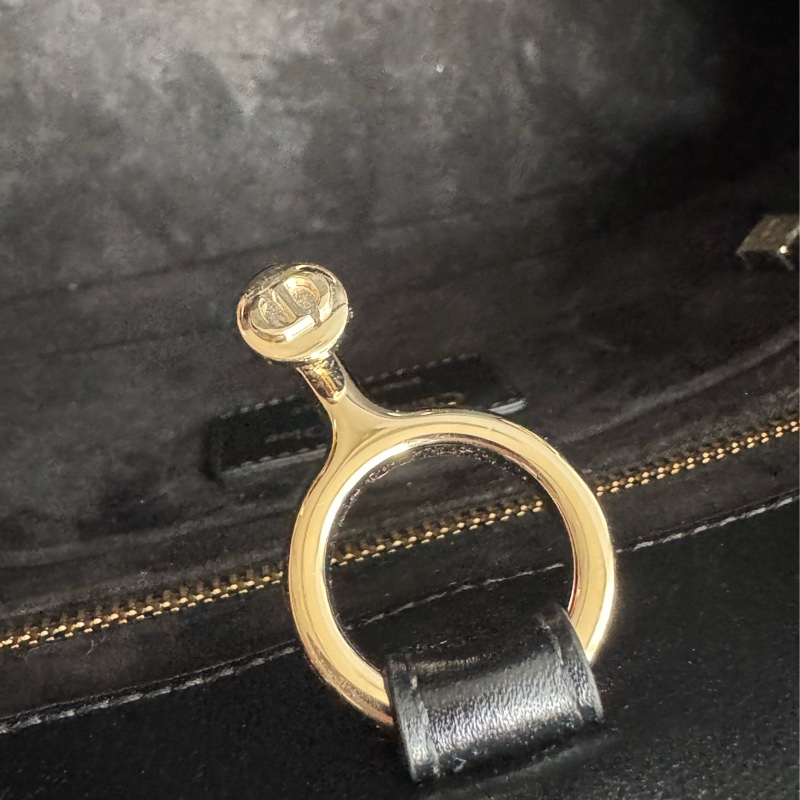 Dior黑色藤格紋淡金手提兩用包-25