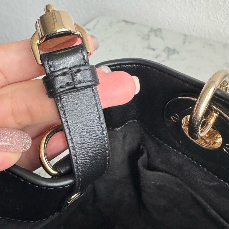 Dior黑色藤格紋淡金手提兩用包-32