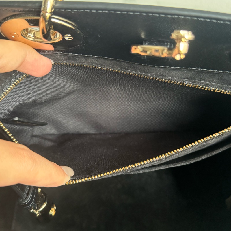 Dior黑色藤格紋淡金手提兩用包-43