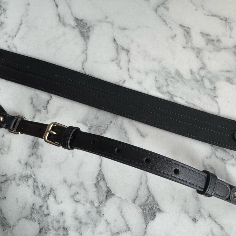 Dior黑色藤格紋淡金手提兩用包-48