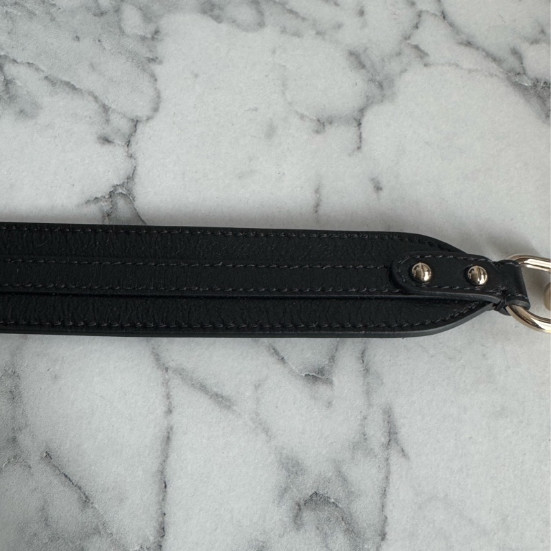 Dior黑色藤格紋淡金手提兩用包-49