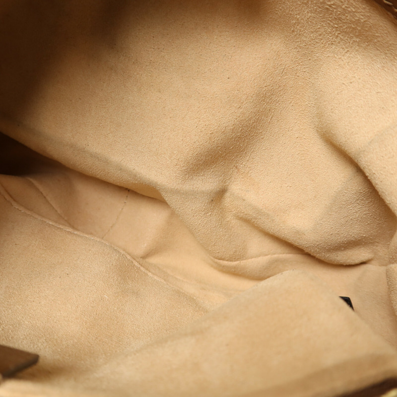 GUCCI 牛皮皮革Horsebit 1955肩背袋-15