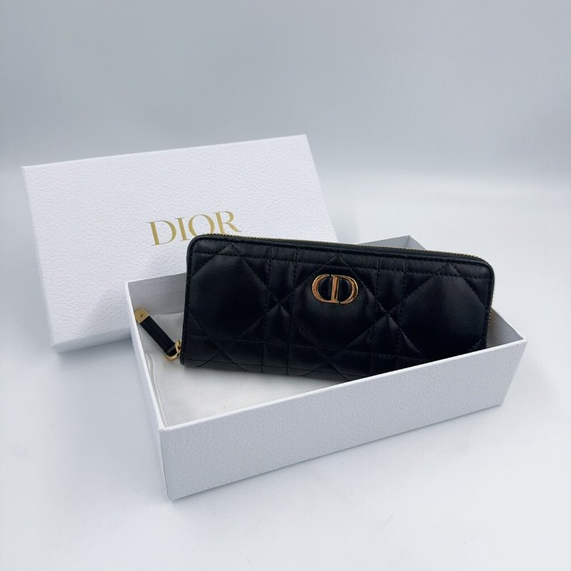 DIOR黑色羊皮MCaro薄款拉鍊的長夾(膠膜還在)-0