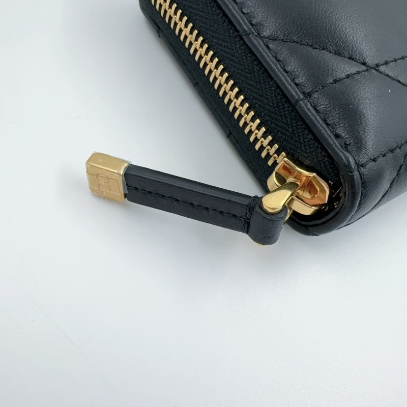 DIOR黑色羊皮MCaro薄款拉鍊的長夾(膠膜還在)-8