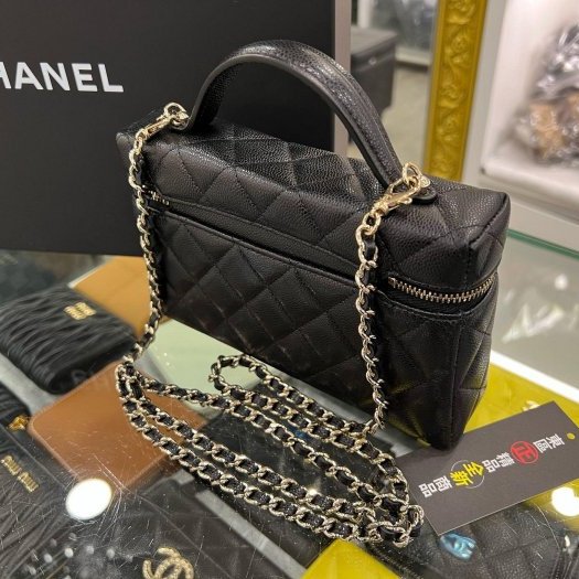 東區正精品㊣CHANEL AP4385 全新香奈兒黑色荔枝牛皮金色雙C手把金鍊雙拉鏈化妝箱飯盒包斜背包 RZ6381-5