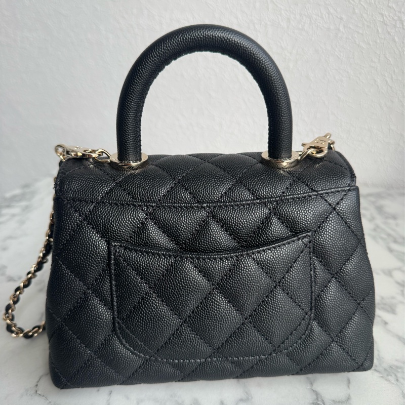 Chanel黑荔枝淡金雙C mini handle-6