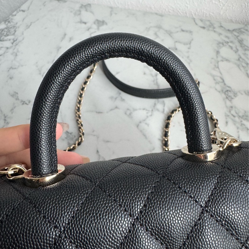 Chanel黑荔枝淡金雙C mini handle-10