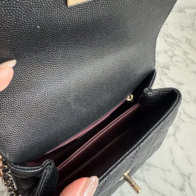 Chanel黑荔枝淡金雙C mini handle-18