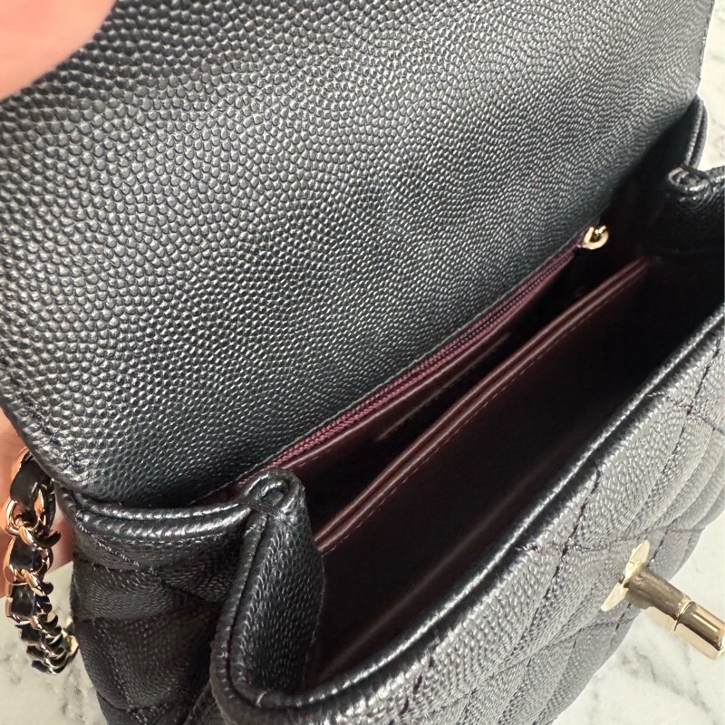 Chanel黑荔枝淡金雙C mini handle-20