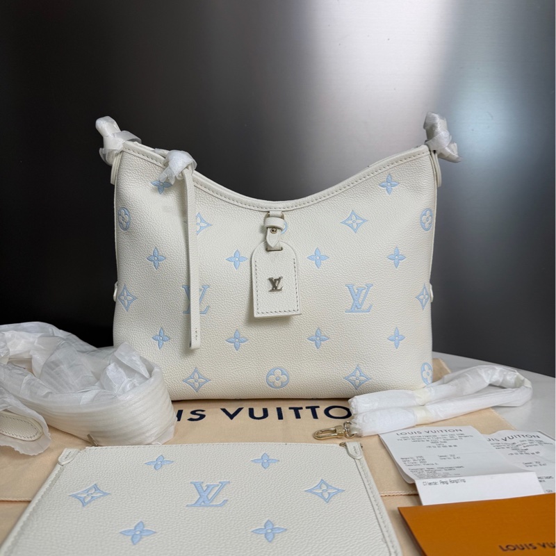 26年新款LOUIS VUITTON路易威登 小號奶油藍冰淇淋Carryall斜挎單肩包-1