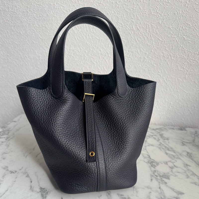 Hermes海軍藍金釦picotin18-0