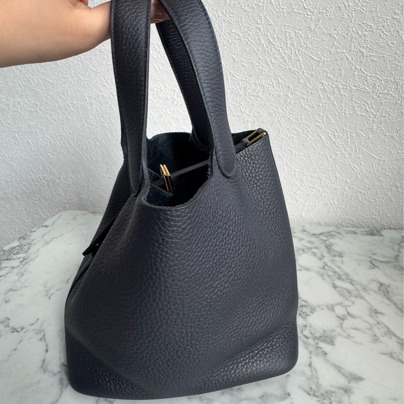 Hermes海軍藍金釦picotin18-3