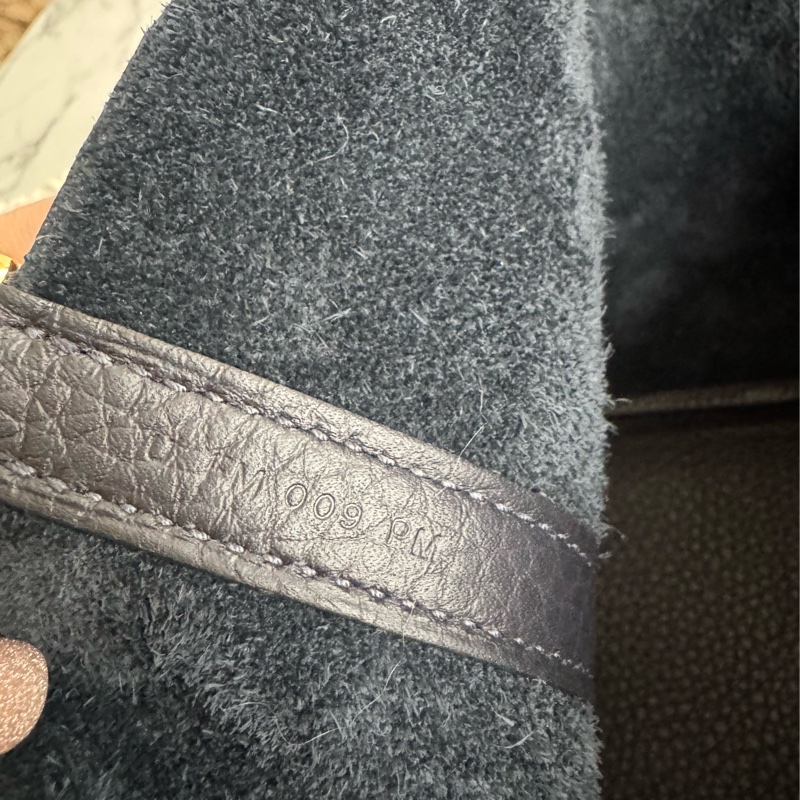 Hermes海軍藍金釦picotin18-17