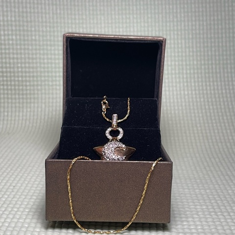 正品Swarovski  18kGP項鍊