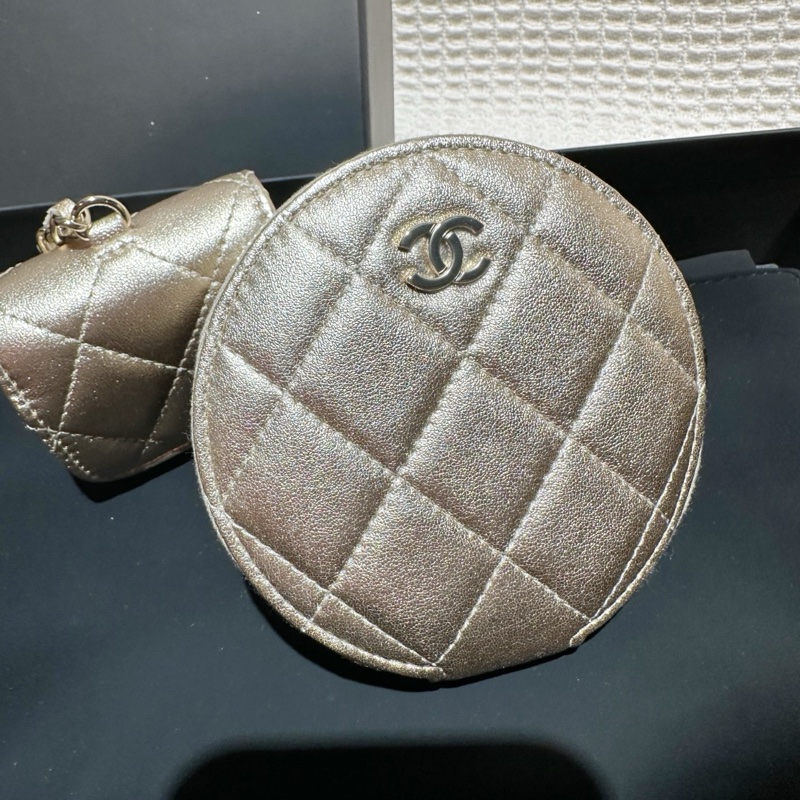 閒置新CHANEL香奈兒25C 香檳金羊皮圓餅包二合一鏈條包耳機包～芯片款-8