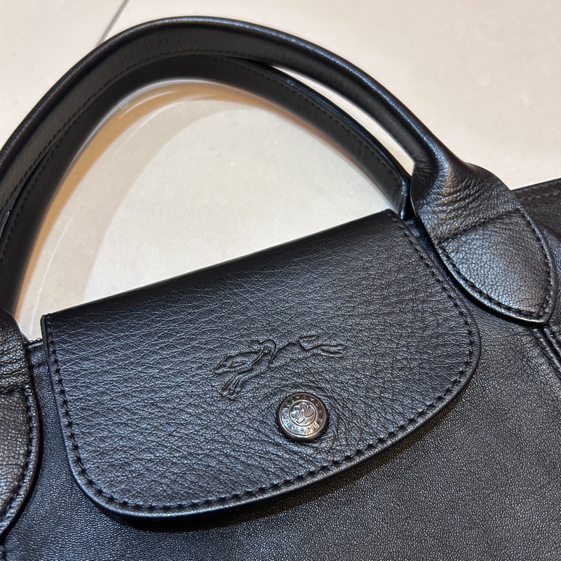 Longchamp 小羊皮中型肩背斜背手提包-1