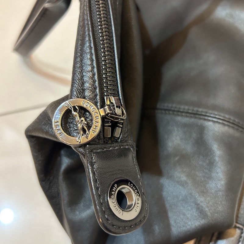 Longchamp 小羊皮中型肩背斜背手提包-14