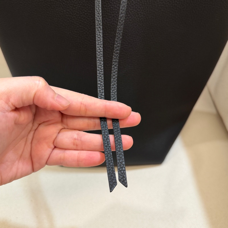 The Row Medium N/S Park Tote-12