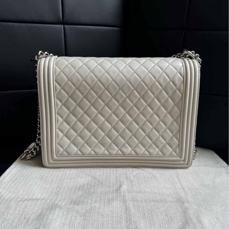 香奈兒Chanel 淡米色羊皮leboy-1