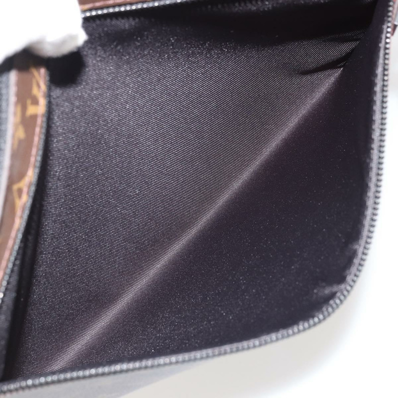 【日本直送】路易威登太陽能Ray Pochette A4手拿包 M44484 LV正品 YKZ1183M-22