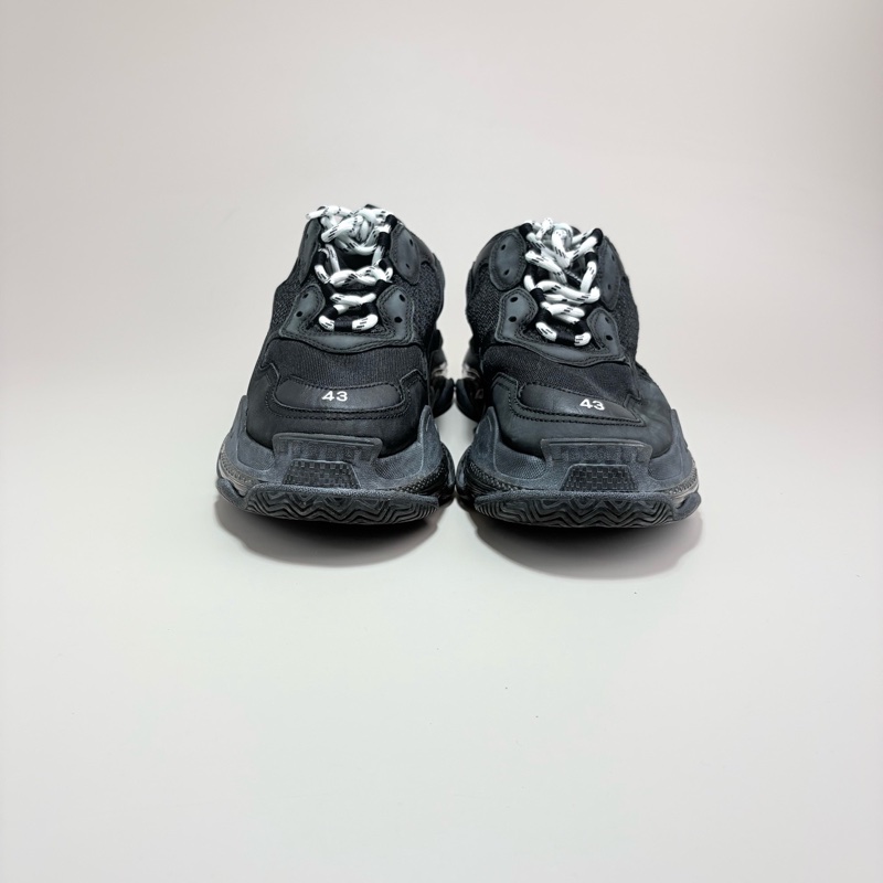 BALENCIAGA巴黎世家TRIPLE S黑色做舊老爹鞋-1