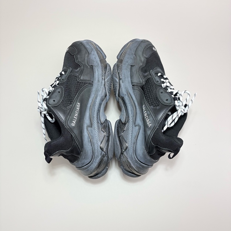 BALENCIAGA巴黎世家TRIPLE S黑色做舊老爹鞋-4