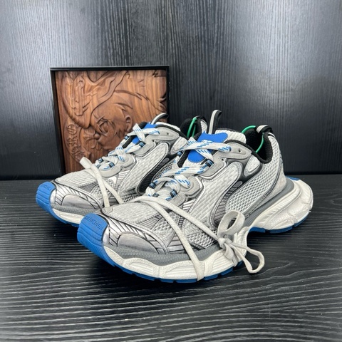 巴黎世家3XL 灰藍 碼數 45 碼