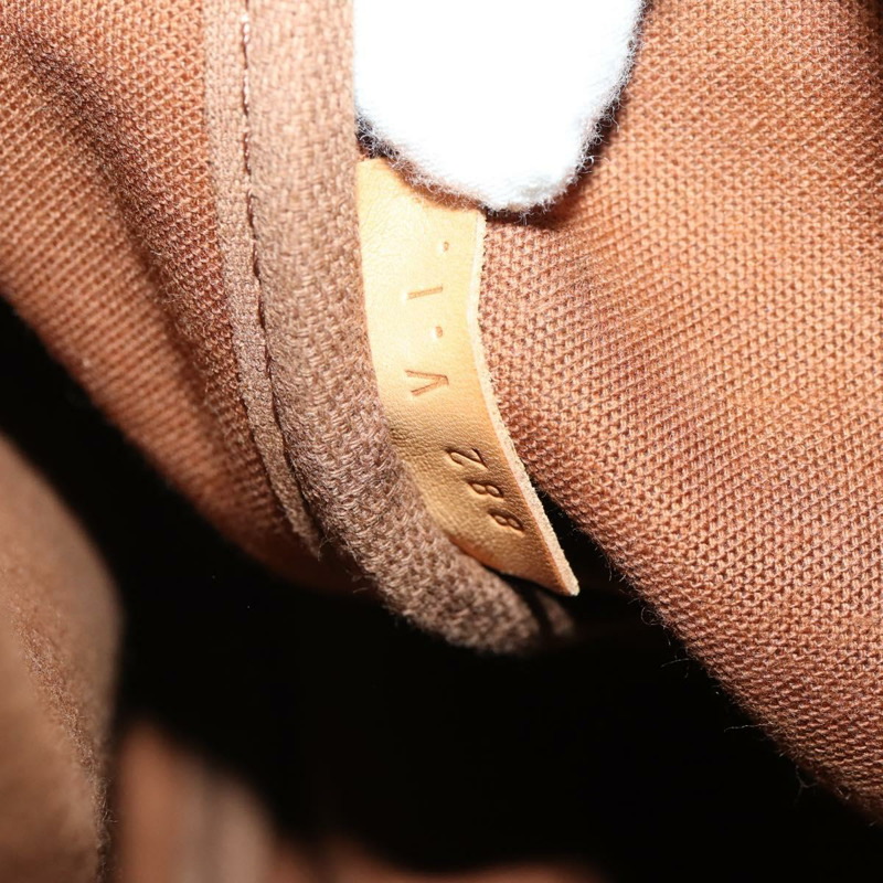 【日本直送】路易威登 Monogram Saumur 43 肩背包 M42252 LV Auth BAZ815A-11