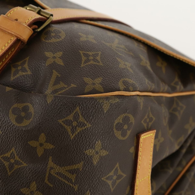 【日本直送】路易威登 Monogram Saumur 43 肩背包 M42252 LV Auth BAZ815A-13