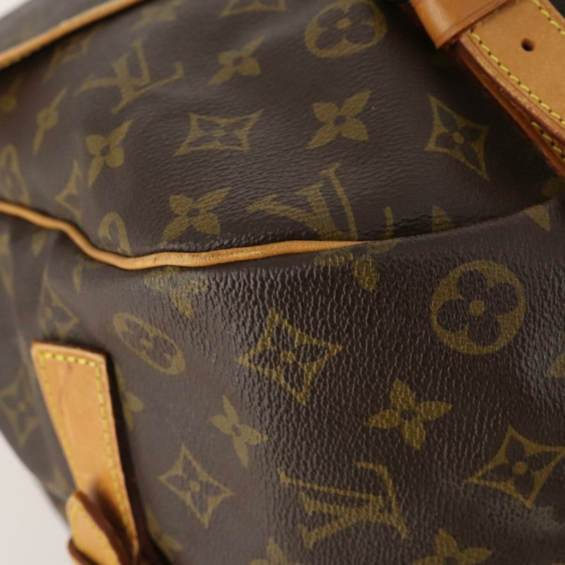 【日本直送】路易威登 Monogram Saumur 43 肩背包 M42252 LV Auth BAZ815A-14