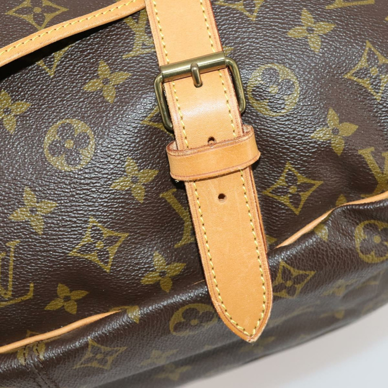 【日本直送】路易威登 Monogram Saumur 43 肩背包 M42252 LV Auth BAZ815A-19