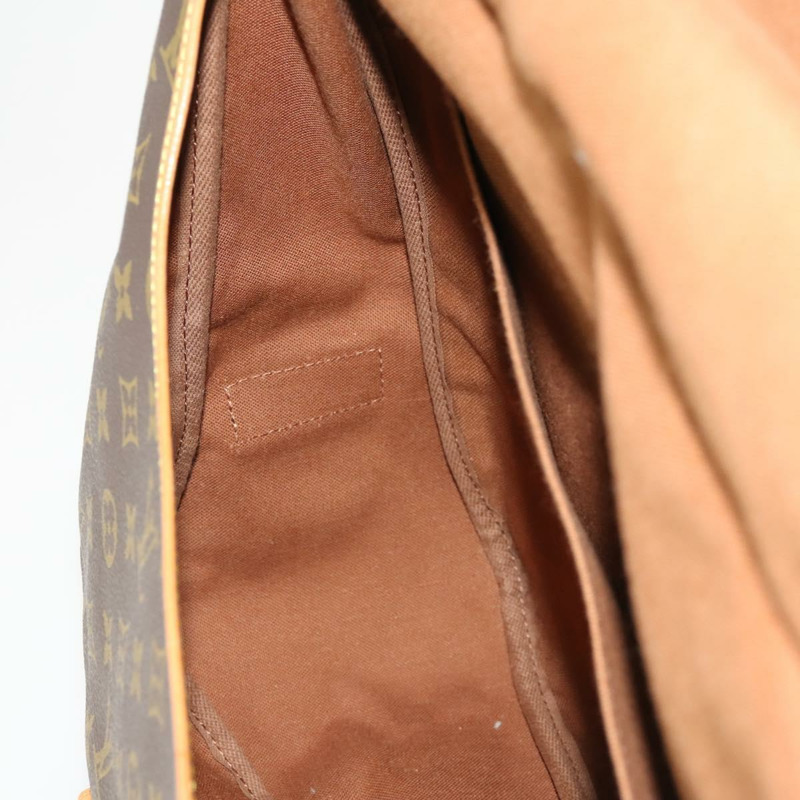 【日本直送】路易威登 Monogram Saumur 43 肩背包 M42252 LV Auth BAZ815A-23