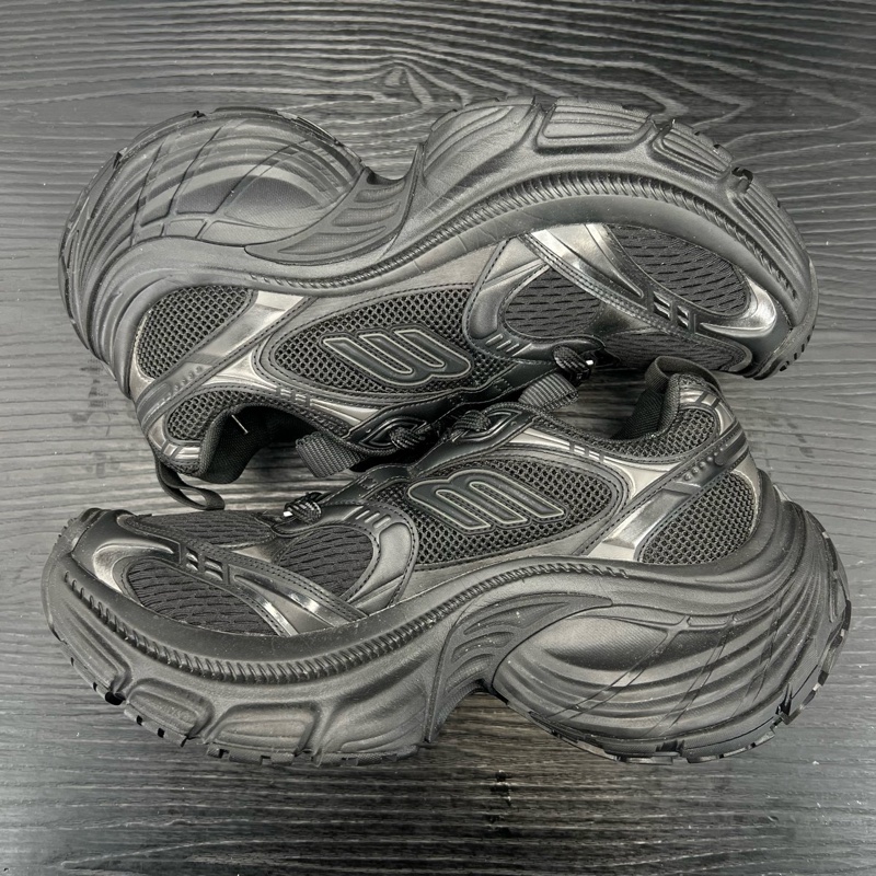 巴黎世家 10xl 黑 碼數 42碼-5