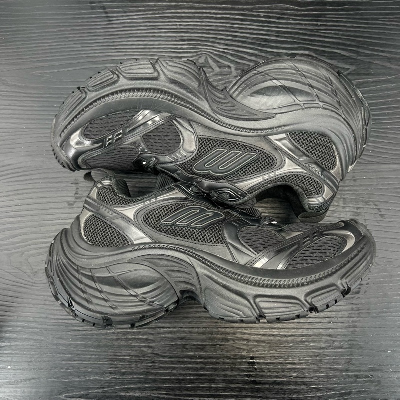 巴黎世家 10xl 黑 碼數 42碼-6