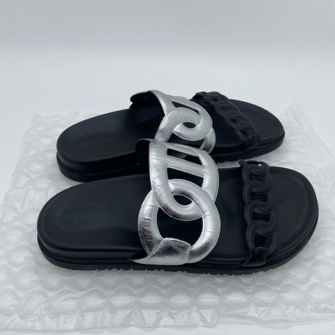 HERMES愛馬仕銀色豬鼻子拖鞋，38.5碼 🈚附件