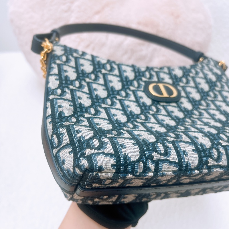 Dior miss caro diorling 藍色老花飯盒包/腋下包-3