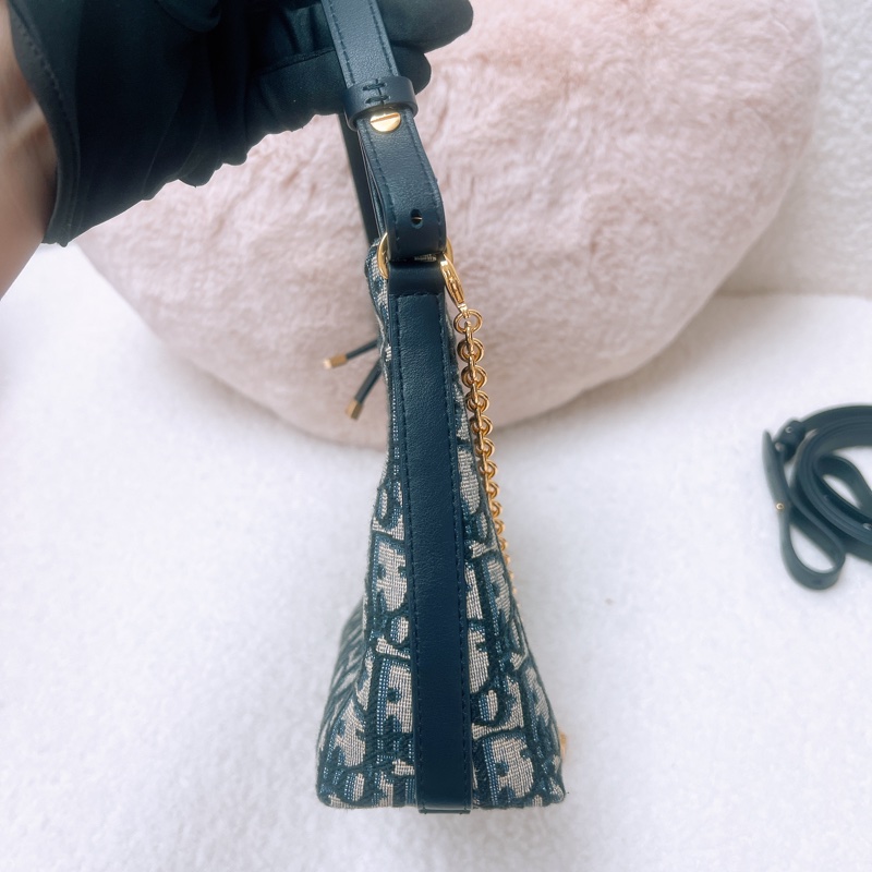 Dior miss caro diorling 藍色老花飯盒包/腋下包-5