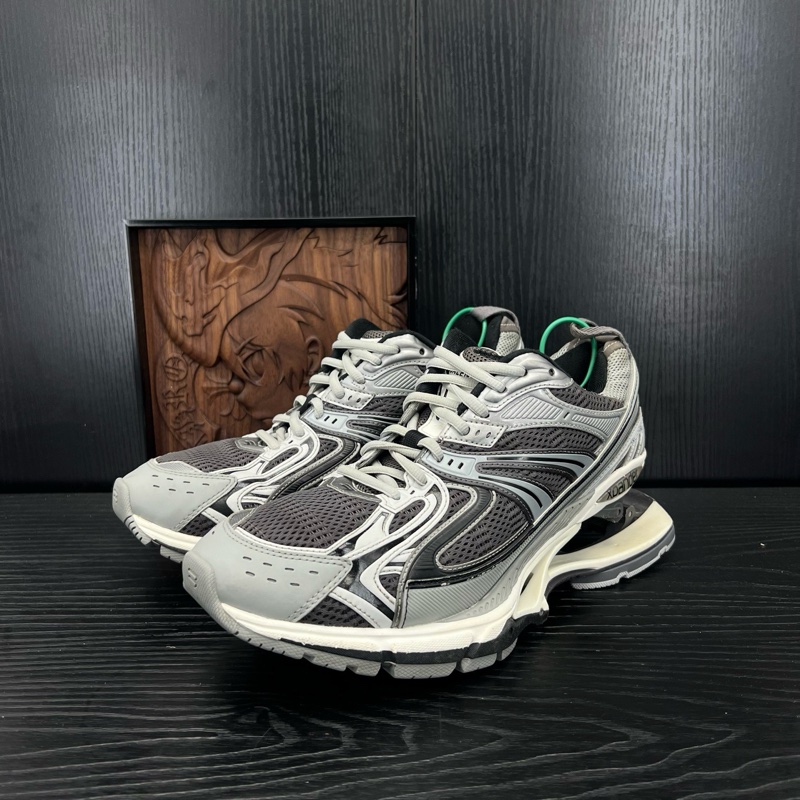 巴黎世家x-pander 彈簧鞋灰 43 碼-0