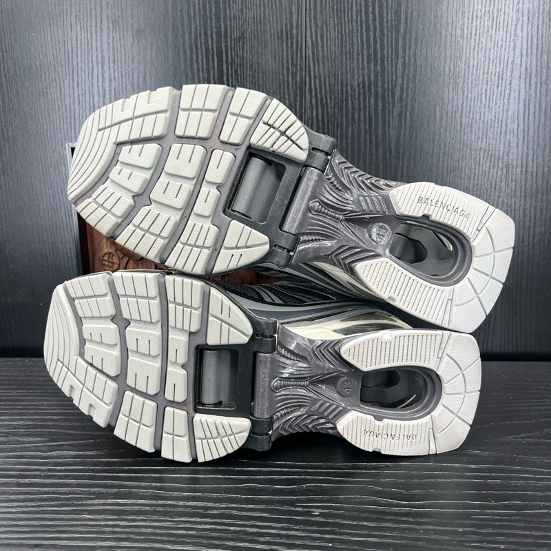 巴黎世家x-pander 彈簧鞋灰 43 碼-3