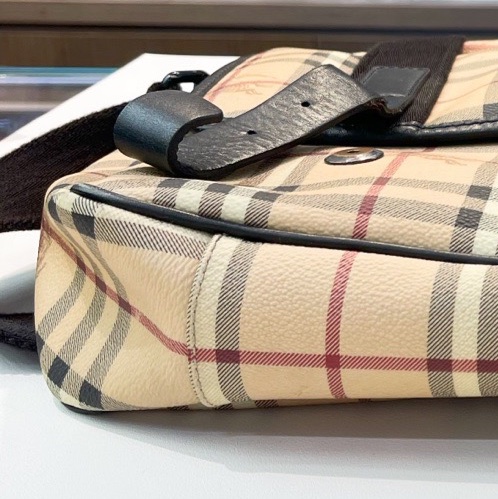 巴寶莉 burburry 斜挎包 尺寸:36*32 🈚附件-5