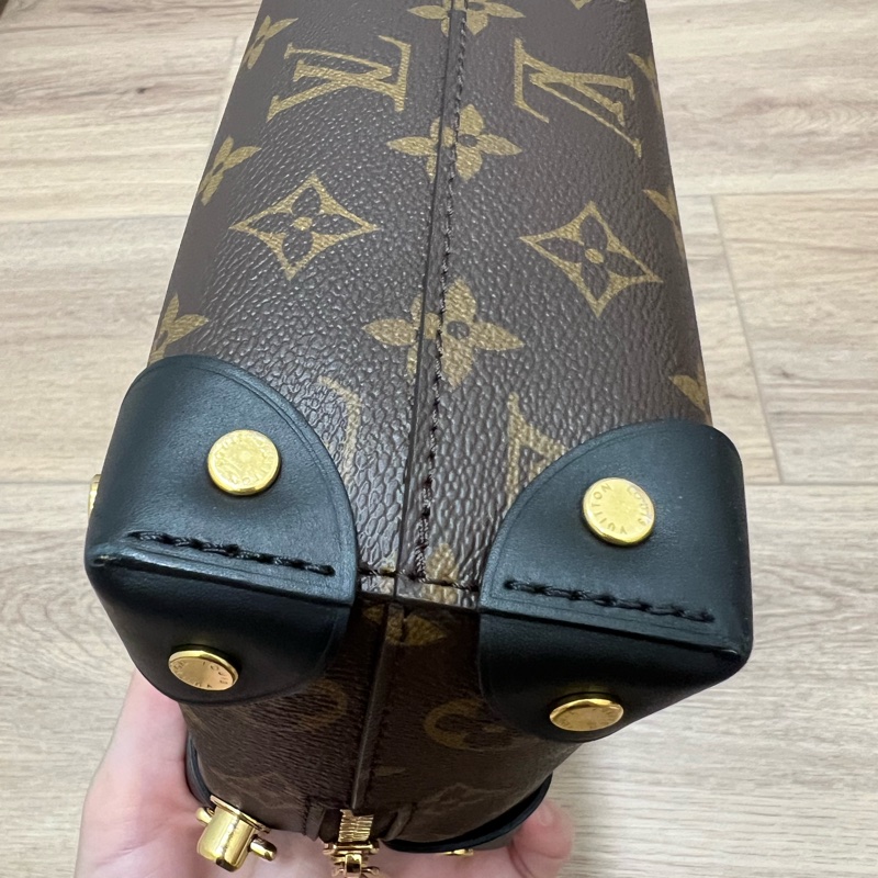 Louis Vuitton -Petite Malle Souple 型號： M45571-8