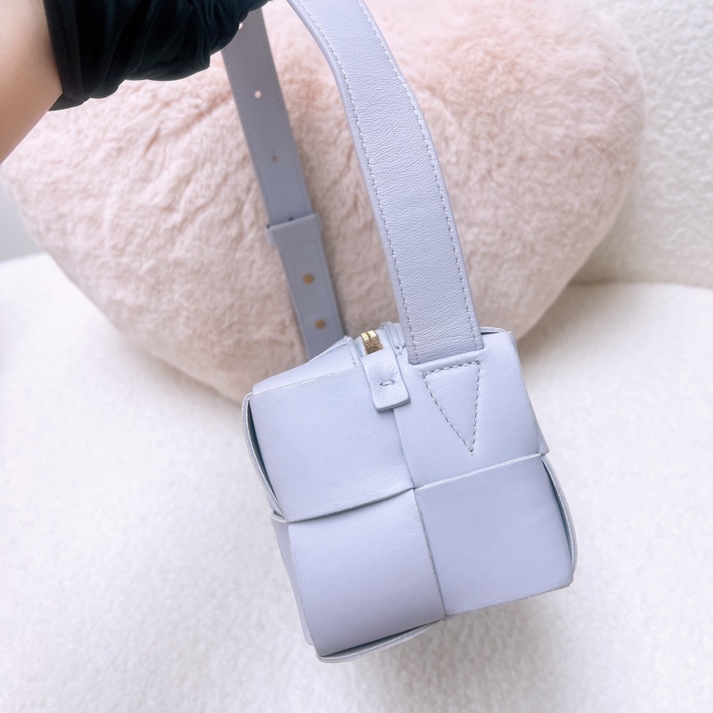 Bv brick cassette 淺紫編織格飯盒包/腋下包-8