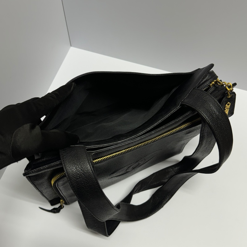 【極新CHANEL🎀】 Chanel 黑金荔枝牛皮 肩背托特包 (專櫃265,000)-12